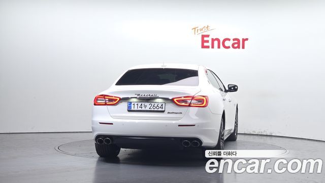 Maserati Quattroporte 3.0 Diesel - фото 3