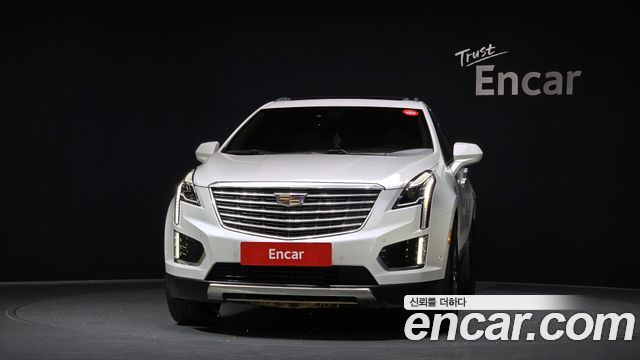 Cadillac XT5 3.6 Platinum - фото 2