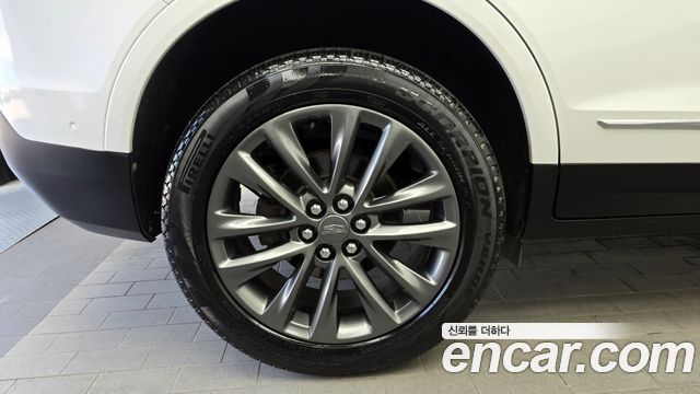 Cadillac XT5 3.6 Platinum - фото 4
