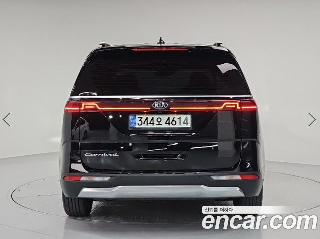 Kia Carnival 4-го поколения 9-Seater Signature - фото 2