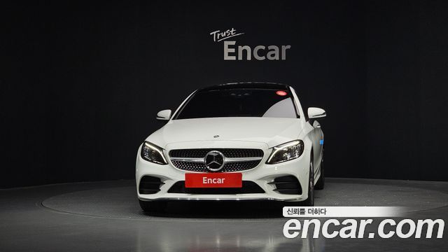 Mercedes-Benz C-Class W205 C200 Coupe - фото 2