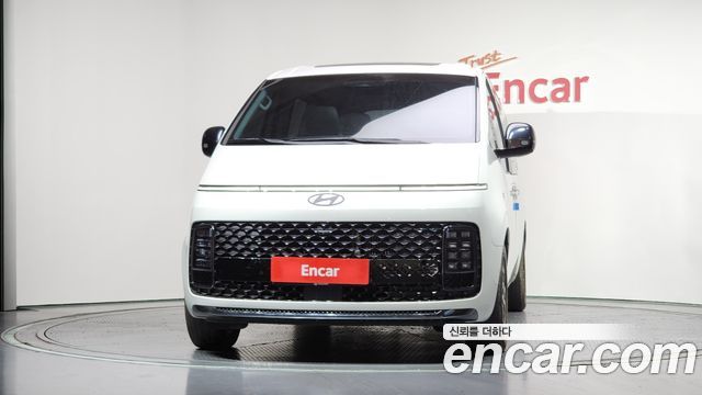 Hyundai Staria HEV 1.6 Lounge 7-Seater Inspiration - фото 2