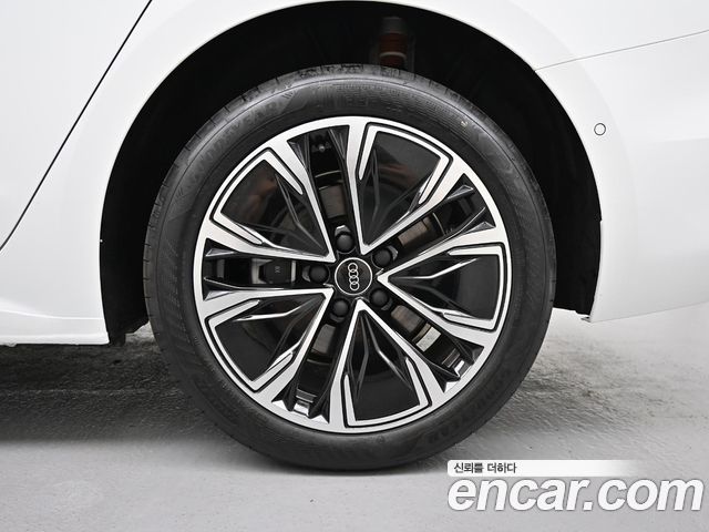 Audi A5 B10 40 TFSI Quattro Advanced - фото 4