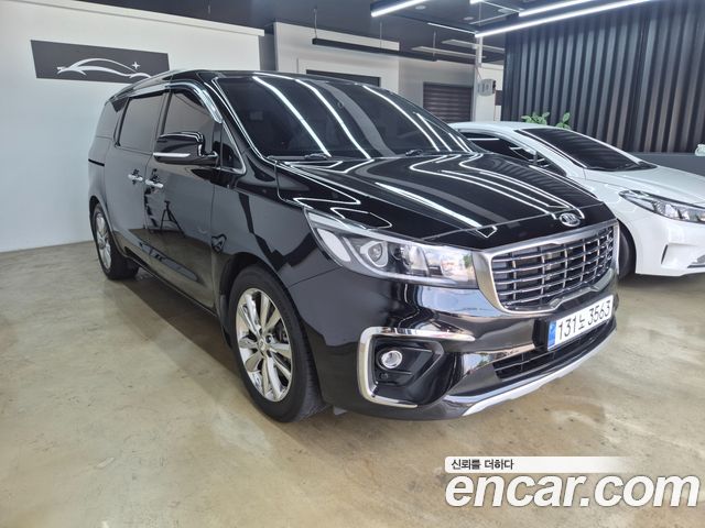 Kia Carnival Новый 9-Seater Prstige - фото 1