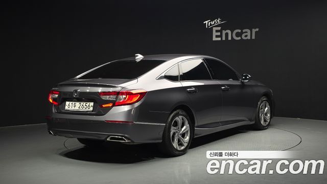 Honda Accord 10-го поколения 1.5 Turbo - фото 1