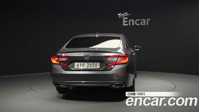 Honda Accord 10-го поколения 1.5 Turbo - фото 3