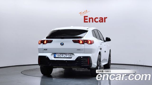 BMW X2 U10 xDrive 20i M Sport - фото 3