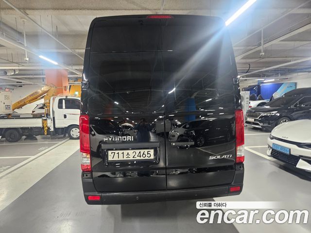 Hyundai Solati 15-seater deluxe - фото 3