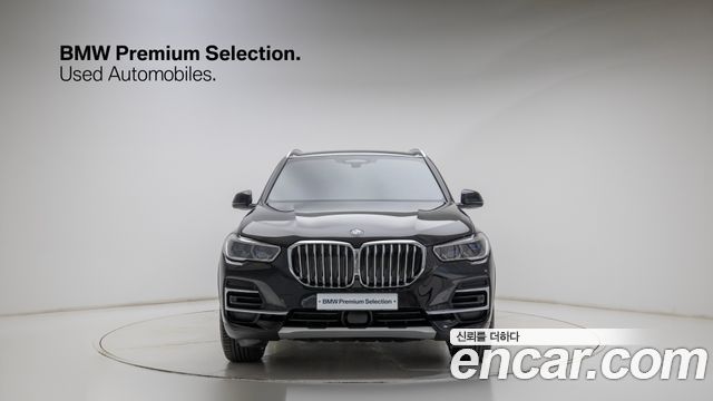 BMW X5 G05 xDrive 40i xLine - фото 1