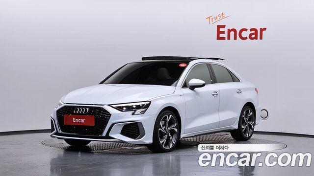 Audi A3 40 TFSI - фото 0