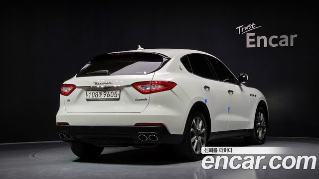 Maserati Levante 3.0 Diesel AWD - фото 1