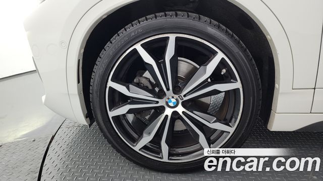 BMW X2 F39 xDrive25i M Sport - фото 4
