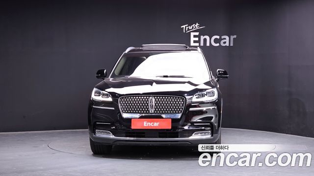Lincoln Aviator 2-го поколения 3.0 Reserve AWD - фото 2