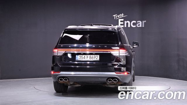 Lincoln Aviator 2-го поколения 3.0 Reserve AWD - фото 3