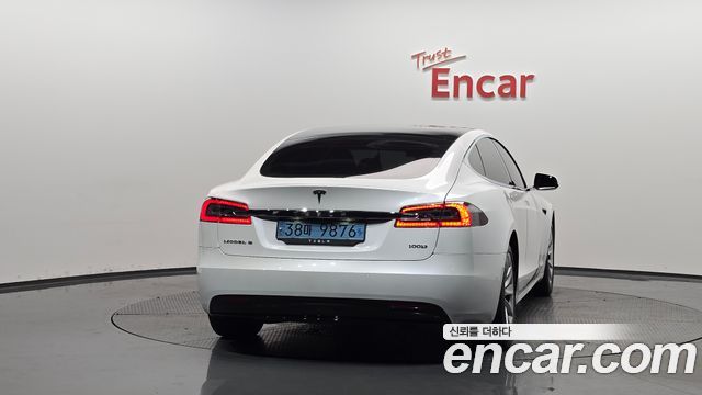 Tesla Model S 100D - фото 3