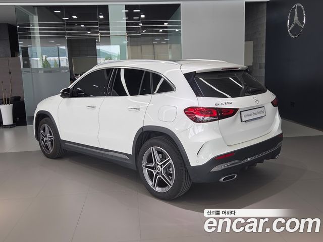 Mercedes-Benz GLA-Class H247 GLA250 4MATIC - фото 1