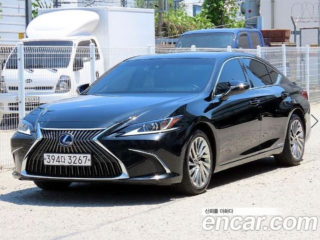 Lexus ES 7-го поколения Luxury Plus - фото 1