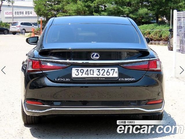 Lexus ES 7-го поколения Luxury Plus - фото 3