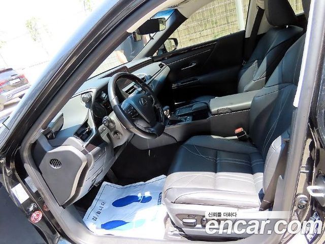 Lexus ES 7-го поколения Luxury Plus - фото 4