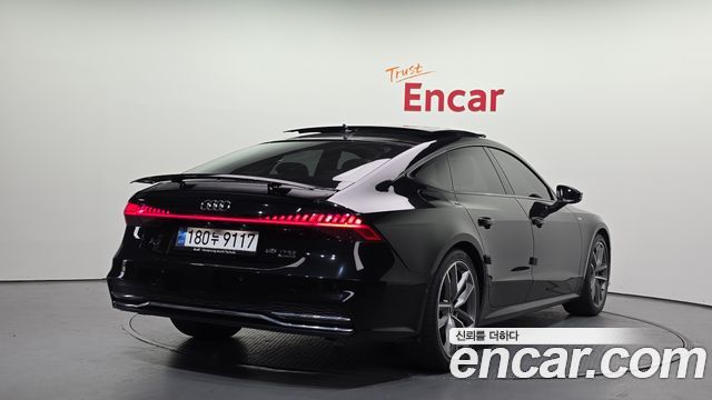 Audi A7 55 TFSI Quattro Premium - фото 1