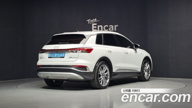 Audi Q4 e-tron F4 45 Premium - фото 1