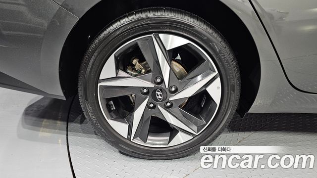 Hyundai Avante CN7 1.6 Inspiration - фото 4