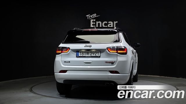 Jeep Compass 2-го поколения S2.4 AWD - фото 3