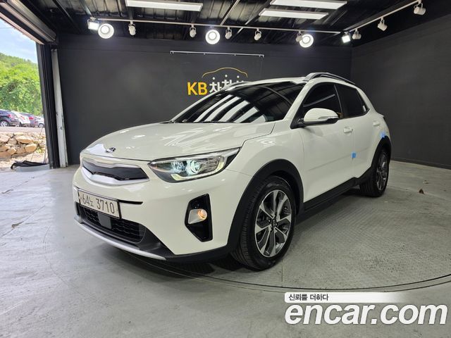 Kia Stonic Diesel 1.6 Prestige - фото 0