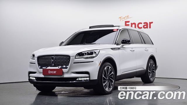Lincoln Aviator 2-го поколения 3.0 Reserve AWD - фото 0