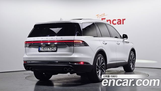 Lincoln Aviator 2-го поколения 3.0 Reserve AWD - фото 1