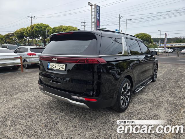 Kia Carnival 4-го поколения 9-Seater Noblesse - фото 1