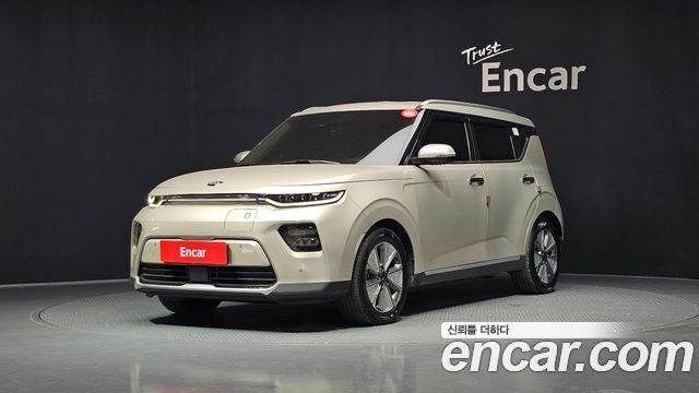 Kia Soul EV Noblesse - фото 0