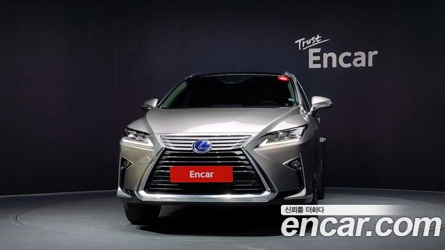 Lexus RX 4-го поколения Executive - фото 2