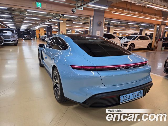 Porsche Taycan 4S - фото 3