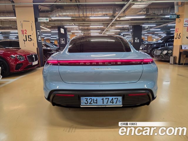 Porsche Taycan 4S - фото 4