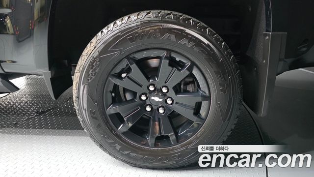 Chevrolet (GM Daewoo) Colorado 3.6 Z71-X Midnight 4WD - фото 4