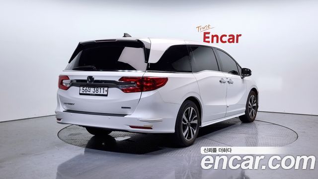 Honda Odyssey 3.5 5th - фото 1