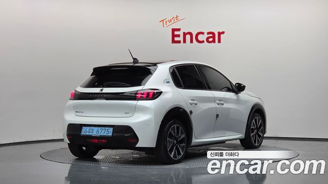 Peugeot 208 2-го поколения GT - фото 0