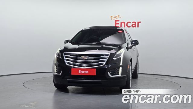 Cadillac XT5 3.6 Premium AWD - фото 2