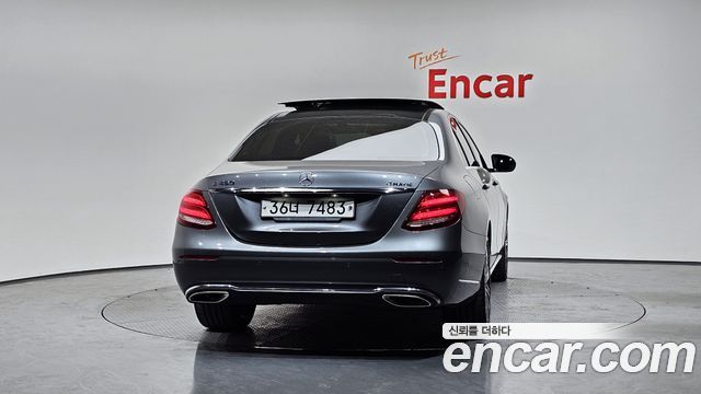 Mercedes-Benz E-Class W213 E450 4MATIC Exclusive - фото 2