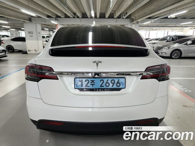 Tesla Model X Long Range - фото 4