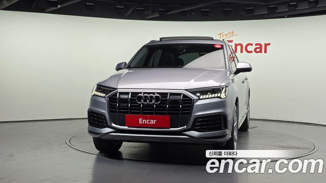 Audi Q7 45 TDI Quattro - фото 2