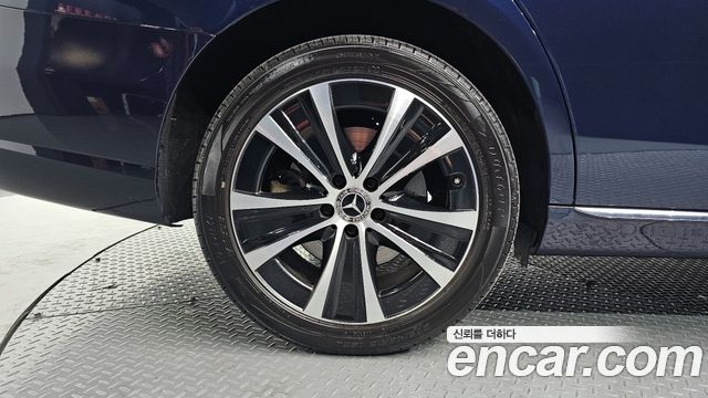 Mercedes-Benz E-Class W213 E300e 4MATIC Exclusive - фото 4
