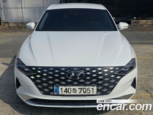 Hyundai Grandeur Новый IG, гибрид Premium Choice - фото 1