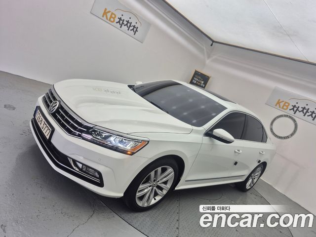 Volkswagen Passat Новый 2.0 TSI B7 - фото 0