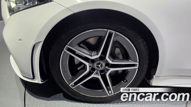 Mercedes-Benz CLS-Class C257 CLS300d AMG Line - фото 4