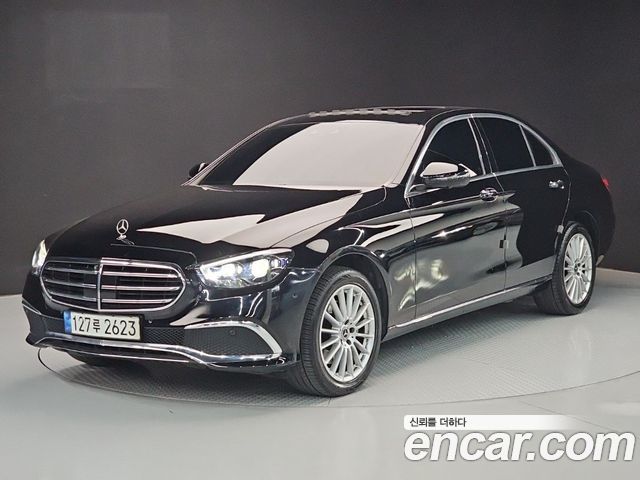 Mercedes-Benz E-Class W213 E220d 4MATIC Exclusive - фото 0