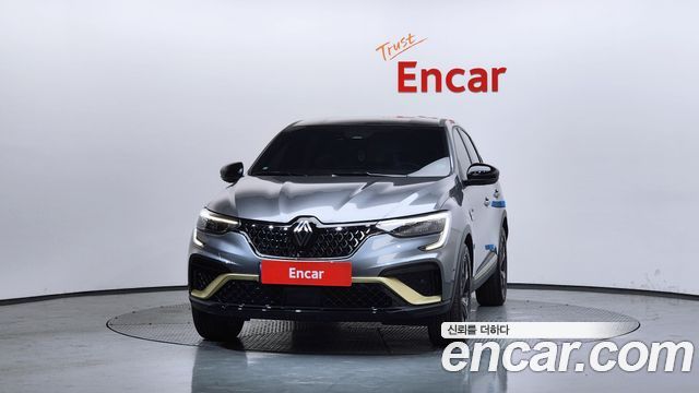 Renault Samsung Arkana 1.6 E-TECH Iconic Design Package - фото 2
