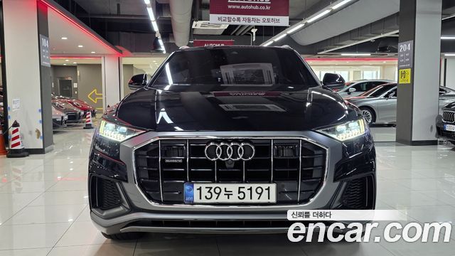 Audi Q8 50 TDI Quattro Premium - фото 2