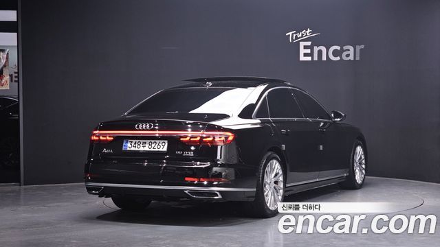 Audi A8 D5 55 TFSI Quattro LWB - фото 1